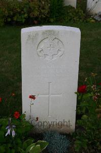 Dozinghem Military Cemetery - Baker, W